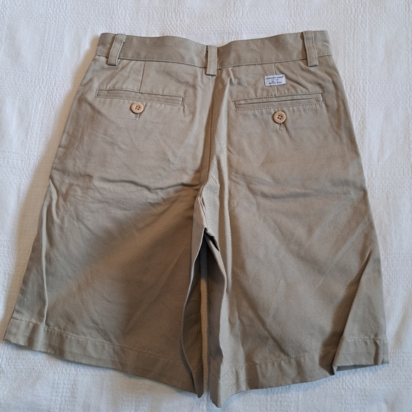 Vineyard Vines boys size 8 shorts Tan Style # 3H1001 EUC - Picture 4 of 6